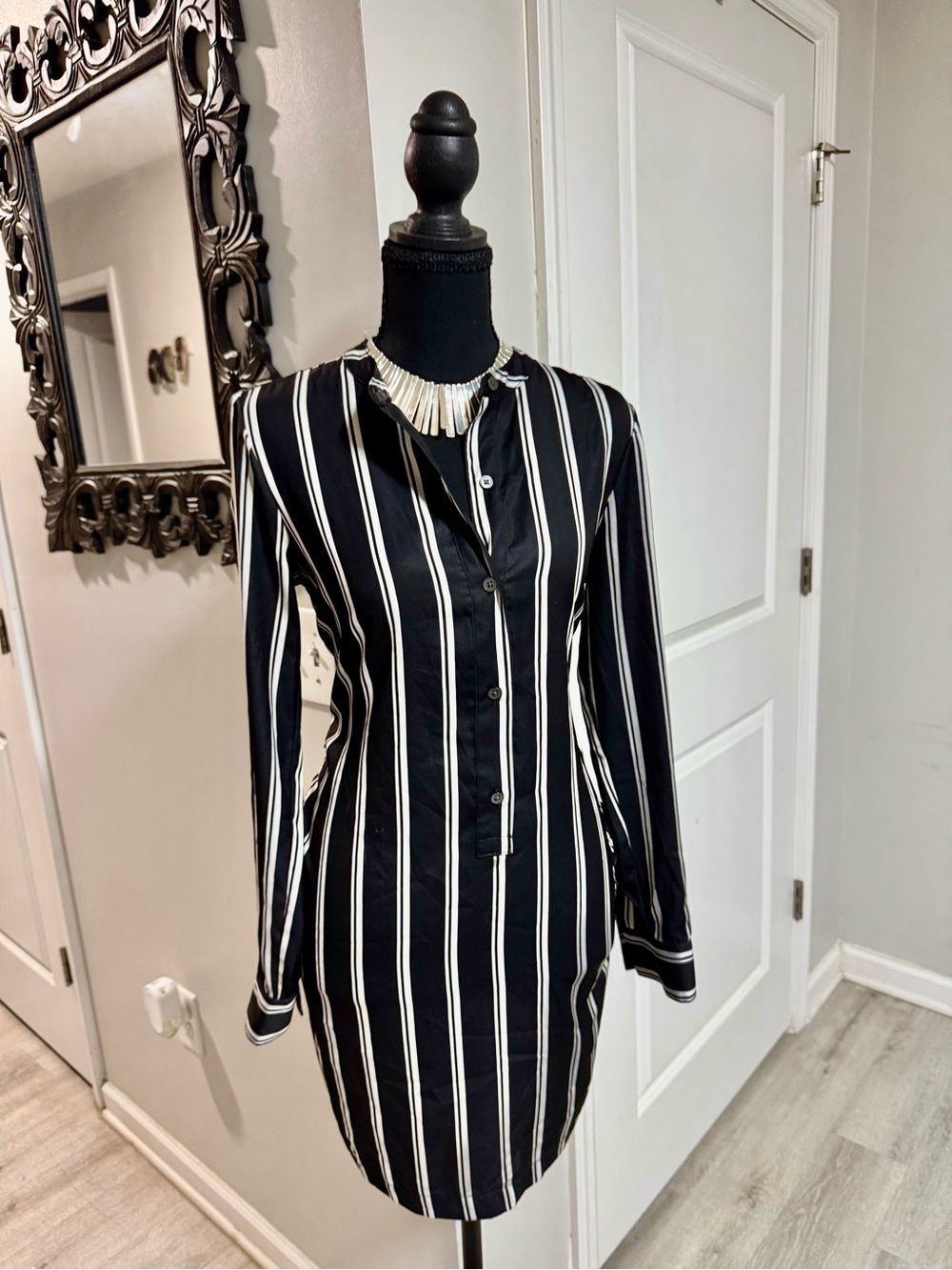 GAP Black & White Vertical Stripe Long-Sleeve Shirt Dress